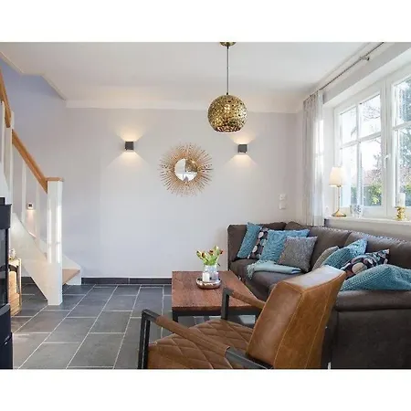 House Summerlove Comfortable Vacation Prerow